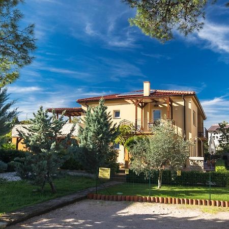 Apartmani Laura Krk Krk Town Buitenkant foto