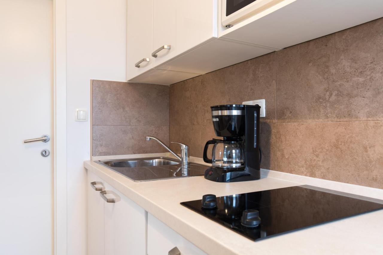 Apartmani Laura Krk Krk Town Buitenkant foto